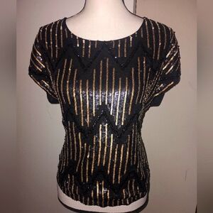 Miss Me Black and Gold Sequin Women's Top (S)